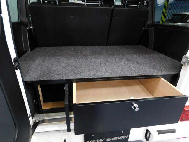 Ｇクラス Ｇ３５０ｄ　ロング　ディーゼルターボ　４ＷＤ　ラグジュアリーパッケージ・サンルーフ・黒革シート・純正ナビテレビ・ハーマンカードンサラウンド（10枚目）