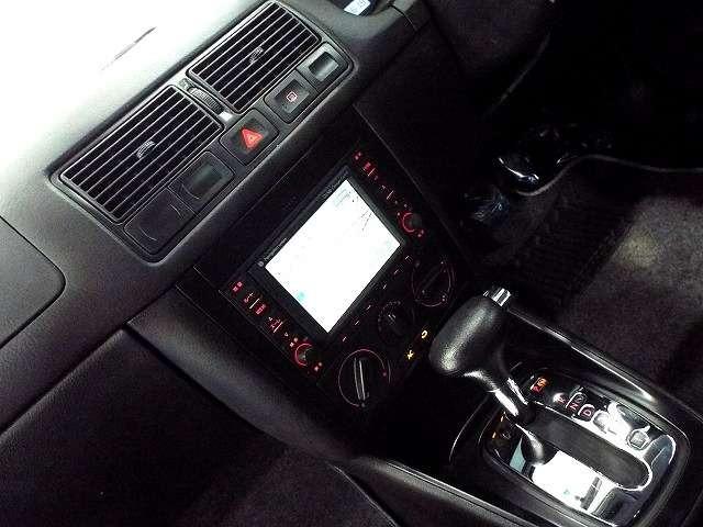 ゴルフ ＧＬｉ　走行３６．０００キロ（4枚目）