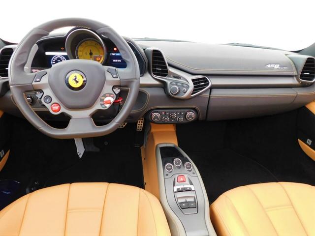 FERRARI 458 SPIDER BASE GRADE