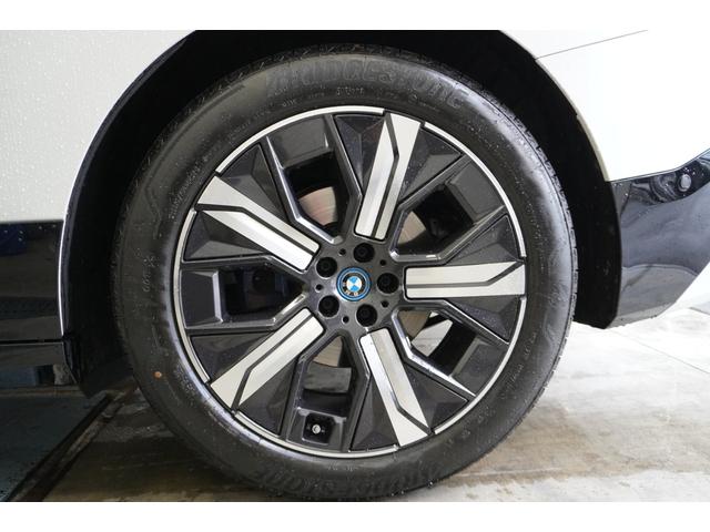 ｉＸ ｘＤｒｉｖｅ　４０　弊社下取１オーナー車　ＢＭＷ認定中古車　黒革　ラウンジパッケージ・スポーツパッケージ・２１インチホイール・ＢＭＷカーブドディスプレイ・ヘッドアップディスプレイ・リバースアシスト・衝突軽減ブレーキ（64枚目）