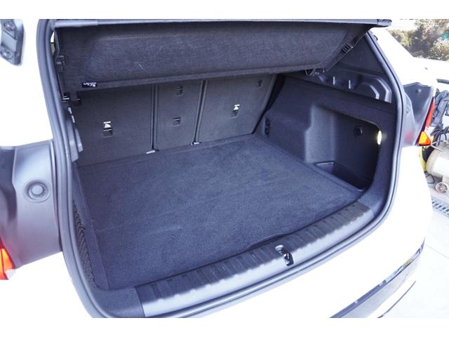 Ｘ１ ｘＤｒｉｖｅ　２０ｄ　Ｍスポーツ　ヘッドアップディスプレイ　ドライビングアシストプロフェッショナル　パーキングアシストプラス　サンプロテクションガラス　オートマチックテールゲート　電動シート　シートヒーター　ヒルディセントコントロール（62枚目）
