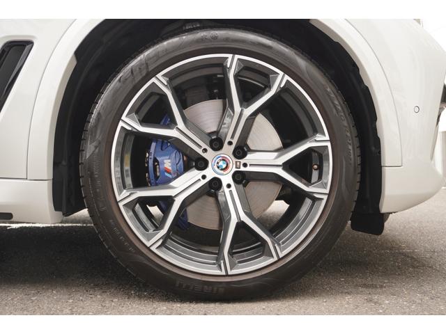 Ｘ５ ｘＤｒｉｖｅ　３５ｄ　Ｍスポーツハイラインパッケージ　弊社下取１オ－ナ－　リヤエンター　パノラマガラスＳＲ　コンフォ－ト・アンビエントエアーパッケージ　　フロントベンチレーションシート　フロントマッサージシート　コニャックレザー　クリスタルシフトノブ（28枚目）