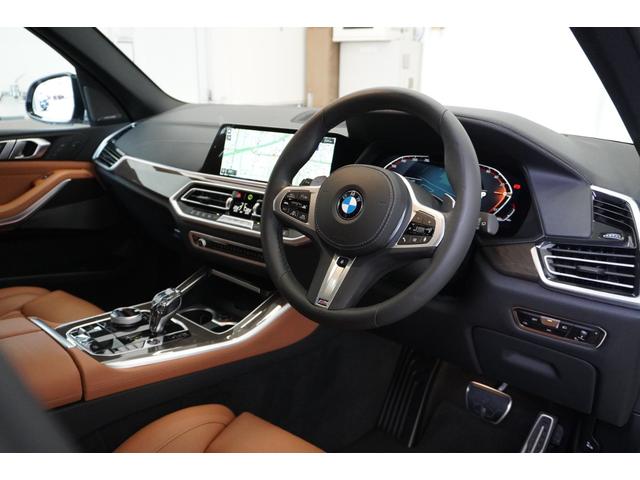 Ｘ５ ｘＤｒｉｖｅ　３５ｄ　Ｍスポーツハイラインパッケージ　弊社下取１オ－ナ－　リヤエンター　パノラマガラスＳＲ　コンフォ－ト・アンビエントエアーパッケージ　　フロントベンチレーションシート　フロントマッサージシート　コニャックレザー　クリスタルシフトノブ（33枚目）