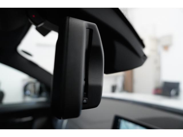 自動防眩機能付きミラー！ミラー内蔵型ＥＴＣ（ｉ−ｄｒｉｖｅナビゲーション連動）を装備☆お問合せ（無料ダイヤル）００７８−６０４１−６６６９迄。大阪府吹田市芳野町５−５５　毎水曜、第二・第三火曜日定休