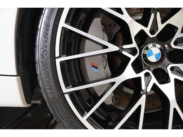 ＢＭＷ承認の純正タイヤを装備しております☆お問合せ００７８−６０４１−６６６９迄お待ちしております。大阪府吹田市芳野町５−５５　営業時間１０：００〜１８：００