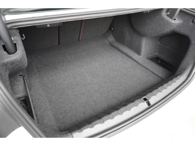 ４シリーズ ４２０ｉクーペ　Ｍスポーツ　弊社デモ車　　コンフォートＰ　アクティブベンチレーションシート　モカレザー　ヘッドアップディスプレイ　パーキングアシストプラス　ＨｉＦｉスピーカー　ハイビームアシスタント　ハンズオフアシスト認定中古車（11枚目）