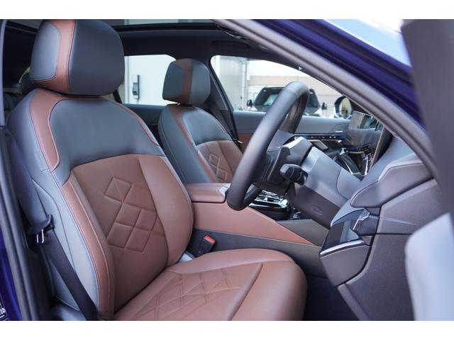 5シリーズ 523d xDriveツーリング エクスクルーシブ 弊社デモカー セレクトP コンフォートドライブP ExclusiveメリノレザーP コッパーブラウンレザー パノラマガラスサンルーフ アダプティブサス 後輪操舵 ベンチレーション 正規認定中古車(6枚目)