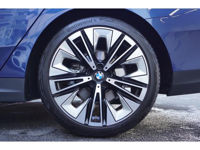 5シリーズ 523d xDriveツーリング エクスクルーシブ 弊社デモカー セレクトP コンフォートドライブP ExclusiveメリノレザーP コッパーブラウンレザー パノラマガラスサンルーフ アダプティブサス 後輪操舵 ベンチレーション 正規認定中古車(68枚目)