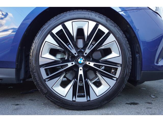 5シリーズ 523d xDriveツーリング エクスクルーシブ 弊社デモカー セレクトP コンフォートドライブP ExclusiveメリノレザーP コッパーブラウンレザー パノラマガラスサンルーフ アダプティブサス 後輪操舵 ベンチレーション 正規認定中古車(69枚目)