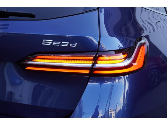 5シリーズ 523d xDriveツーリング エクスクルーシブ 弊社デモカー セレクトP コンフォートドライブP ExclusiveメリノレザーP コッパーブラウンレザー パノラマガラスサンルーフ アダプティブサス 後輪操舵 ベンチレーション 正規認定中古車(77枚目)