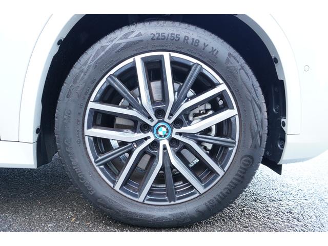 ｉＸ１ ｘＤｒｉｖｅ　３０　Ｍスポーツ　弊社デモカー車両　ＨＵＤ　ドライビングアシストプロフェッショナル　パーキングアシスプラス　電動リアゲート　サンプロテクションガラス　アダプティブＬＥＤヘッドライト　フロント電動シート／シートヒーター（15枚目）