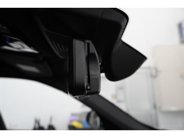 X1 sDrive 18i Mスポーツ 弊社元デモカー テクノロジーパッケージ ドライビングアシストプロフェッショナル ヘッドアップディスプレイ パーキングアシストプラス オートテールゲート ワイヤレスチャージ 18インチAW 認定中古車(25枚目)