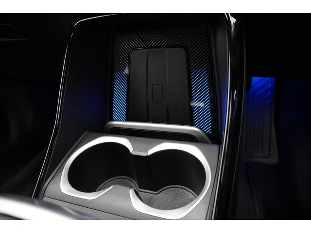 X1 sDrive 18i Mスポーツ 弊社元デモカー テクノロジーパッケージ ドライビングアシストプロフェッショナル ヘッドアップディスプレイ パーキングアシストプラス オートテールゲート ワイヤレスチャージ 18インチAW 認定中古車(30枚目)