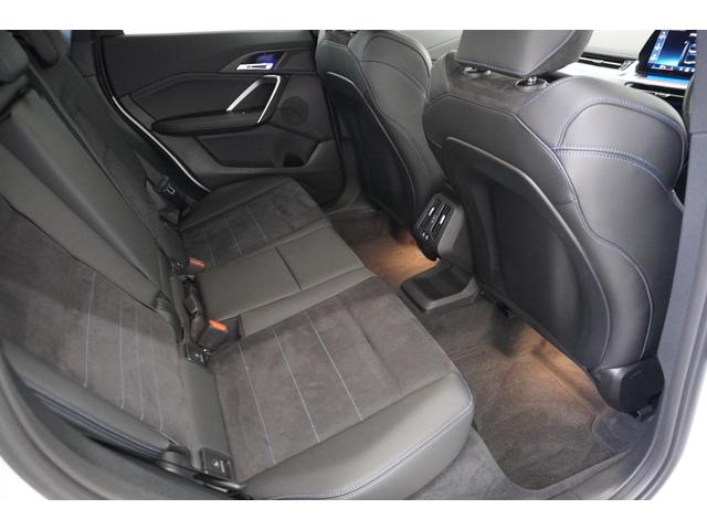 X1 sDrive 18i Mスポーツ 弊社元デモカー テクノロジーパッケージ ドライビングアシストプロフェッショナル ヘッドアップディスプレイ パーキングアシストプラス オートテールゲート ワイヤレスチャージ 18インチAW 認定中古車(45枚目)