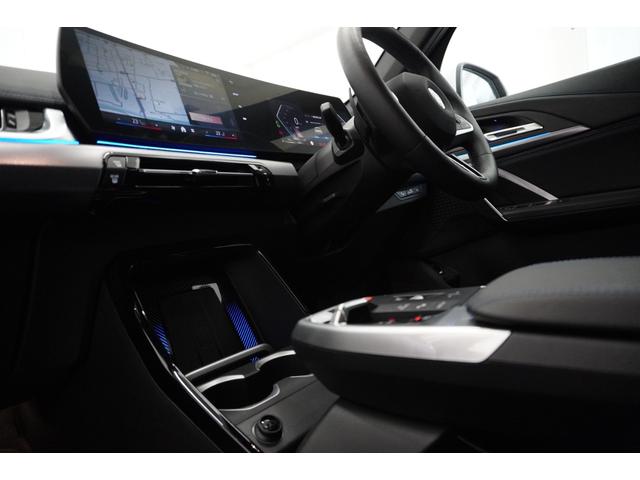 X1 sDrive 18i Mスポーツ 弊社元デモカー テクノロジーパッケージ ドライビングアシストプロフェッショナル ヘッドアップディスプレイ パーキングアシストプラス オートテールゲート ワイヤレスチャージ 18インチAW 認定中古車(52枚目)
