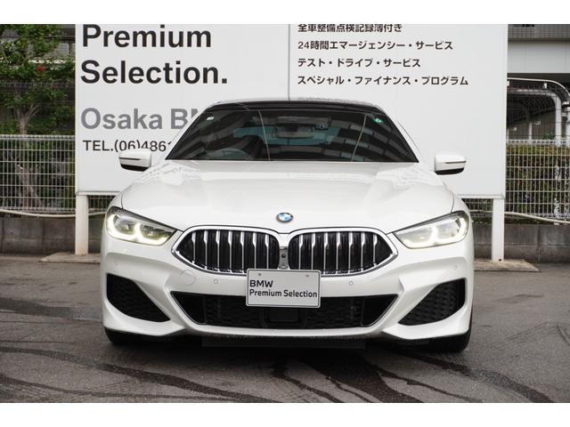 8シリーズ 840i グランクーペ Mスポーツ 弊社下取ワンオーナー アダプティブMサス(アクティブスタビライザー付き) ブラックメリノレザー 20インチMライトアロイ パノラマガラスサンルーフ ドライビングアシストプロ LED 正規認定中古車(20枚目)