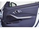 320i Mスポーツ 弊社下取1オーナー ファストトラックパッケージ コンフォートパッケージ パーキングアシストプラス ブラックキドニーグリル 19インチアロイ Mブレーキ アダプティブサスMサスペンション 正規認定中古車(51枚目)