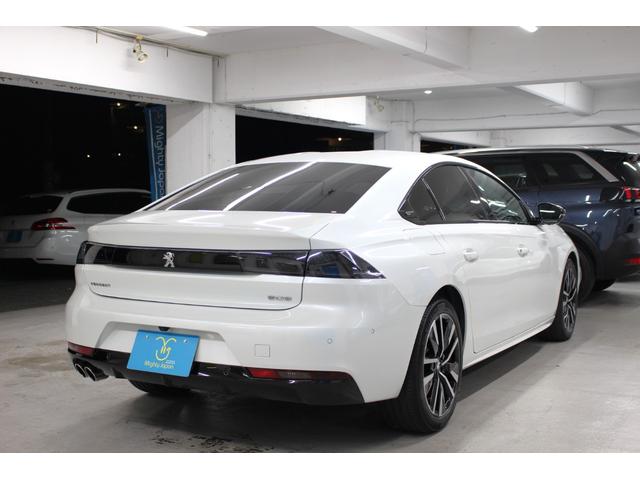 �D�ꂽ���[�e�B���e�B�X�y�[�X�������Ȃ���A���p�������ɗ����ꂸ�A�X�|�[�c�N�[�y�̂��Ƃ��X���[�N�ȘȂ܂����������܂��B���\�I�Ȃ܂łɗ���ȃt�H�����́A���q�l�̐S�ɔg����ĂыN�����̂ł͂Ȃ��ł��傤���B