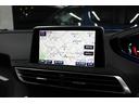 ナビゲーションはオプションございます。ナビゲーションシステムを表示・操作できます。中身はパナソニック製のストラーダと同様でございます。