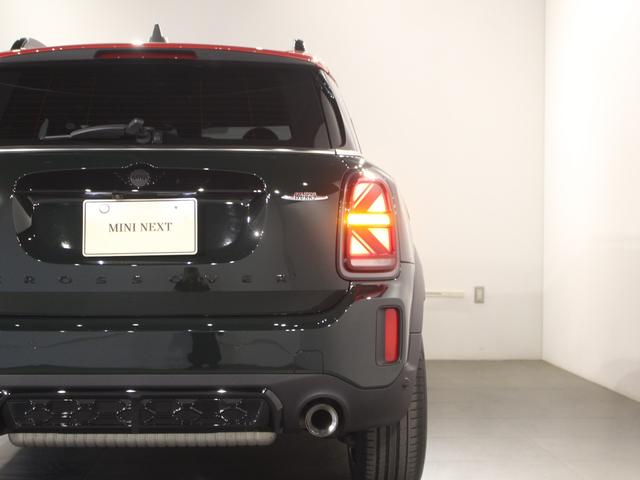ＭＩＮＩ ジョンクーパーワークス　クロスオーバー　レベルグリーン／認定中古車／ＨＤＤナビ／バックモニター／電動リヤゲート／ＥＴＣ／アイドリングストップ／ＬＥＤヘッドライト／前後ＰＤＣ／４ＷＤ／アクティブクルーズコントロール／盗難防止／衝突軽減システム（22枚目）