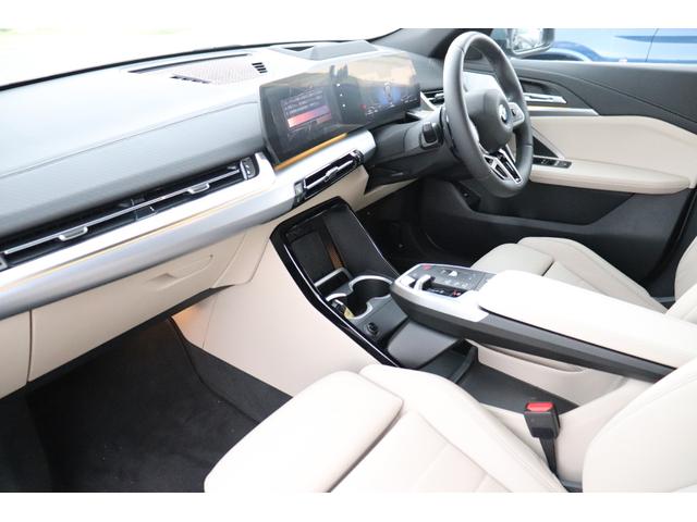 Ｘ２ ｘＤｒｉｖｅ　２０ｉ　Ｍスポーツハイラインパッケージ　ケープヨークグリーン／レンタカーアップ／認定中古車／デモカー／オートテールゲート／車線逸脱／ＬＥＤ／衝突軽減／アクティブクルーズコントロール／全周囲カメラ／前後センサー／シートヒーター／電動シート（42枚目）