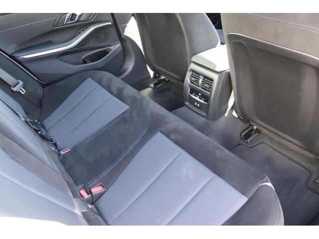 ３シリーズ ３２０ｄ　ｘＤｒｉｖｅＭスポーツハイラインパッケージ　ブルックリングレー／認定中古車／ディーラー車／レンタアップ／３６０°カメラ／ＥＴＣ／インテリジェントセーフティ／シートヒーター／４ＷＤ／ＨＤＤナビ／電動シート／Ｂｌｕｅｔｏｏｔｈ／パーキングアシスト（37枚目）