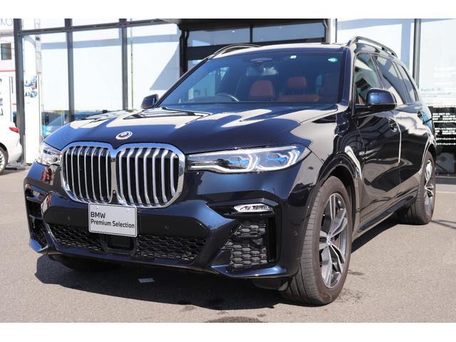 Ｘ７ ｘＤｒｉｖｅ　４０ｄ　Ｍスポーツ　カーボンブラック／認定中古車／ディーラー／本革／ＡＣＣ／キーレス／シートヒーター／衝突被害軽減ブレーキ／電動リアゲート／バックモニター／４ＷＤ／パワーシート／ＥＴＣ／ＬＥＤヘッドライト／前後ＰＤＣ（5枚目）