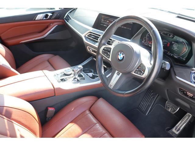 Ｘ７ ｘＤｒｉｖｅ　４０ｄ　Ｍスポーツ　カーボンブラック／認定中古車／ディーラー／本革／ＡＣＣ／キーレス／シートヒーター／衝突被害軽減ブレーキ／電動リアゲート／バックモニター／４ＷＤ／パワーシート／ＥＴＣ／ＬＥＤヘッドライト／前後ＰＤＣ（29枚目）