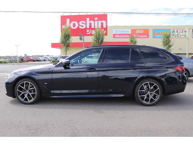 ５シリーズ ５３０ｉツーリング　Ｍスポーツ　カーボンブラック／認定中古車／インテリジェントセーフティ／電動シート／ナビ／Ｂｌｕｅｔｏｏｔｈ／ＬＥＤヘッドライト／ＥＴＣ／レザーシート／シートヒーター／オートテールゲート／バックカメラ／前車追従機能（6枚目）
