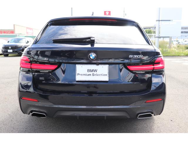５シリーズ ５３０ｉツーリング　Ｍスポーツ　カーボンブラック／認定中古車／インテリジェントセーフティ／電動シート／ナビ／Ｂｌｕｅｔｏｏｔｈ／ＬＥＤヘッドライト／ＥＴＣ／レザーシート／シートヒーター／オートテールゲート／バックカメラ／前車追従機能（8枚目）