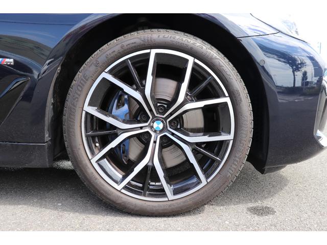 ５シリーズ ５３０ｉツーリング　Ｍスポーツ　カーボンブラック／認定中古車／インテリジェントセーフティ／電動シート／ナビ／Ｂｌｕｅｔｏｏｔｈ／ＬＥＤヘッドライト／ＥＴＣ／レザーシート／シートヒーター／オートテールゲート／バックカメラ／前車追従機能（20枚目）