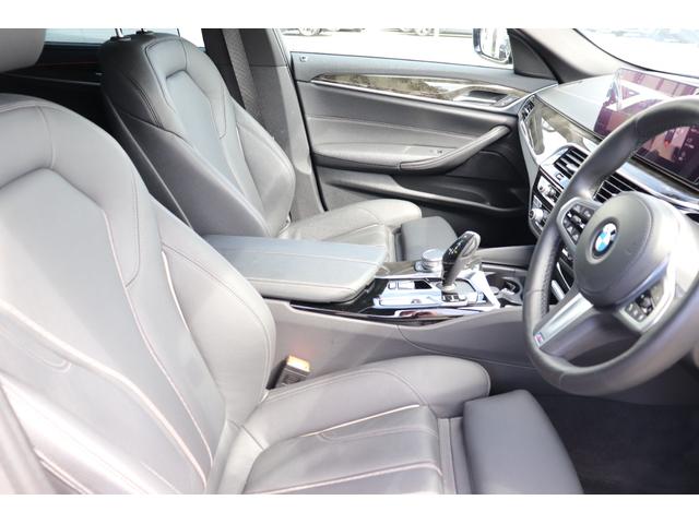 ５シリーズ ５３０ｉツーリング　Ｍスポーツ　カーボンブラック／認定中古車／インテリジェントセーフティ／電動シート／ナビ／Ｂｌｕｅｔｏｏｔｈ／ＬＥＤヘッドライト／ＥＴＣ／レザーシート／シートヒーター／オートテールゲート／バックカメラ／前車追従機能（30枚目）