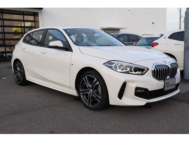 １シリーズ １１８ｉ　Ｍスポーツ　アルピンホワイト／認定中古車／ディーラー／レンタアップ／ブルートゥース／コーナーセンサー／ＥＴＣ／ＬＥＤヘッド／ＡＣＣ／バックカメラ／電動シ－ト／ＵＳＢ／スマートキー／ＨＤＤナビ／ナビ／キーレス（2枚目）