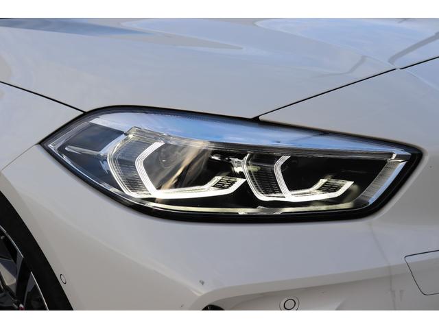 １シリーズ １１８ｉ　Ｍスポーツ　アルピンホワイト／認定中古車／ディーラー／レンタアップ／ブルートゥース／コーナーセンサー／ＥＴＣ／ＬＥＤヘッド／ＡＣＣ／バックカメラ／電動シ－ト／ＵＳＢ／スマートキー／ＨＤＤナビ／ナビ／キーレス（14枚目）