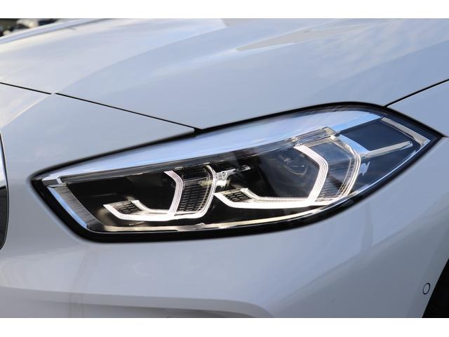 １シリーズ １１８ｉ　Ｍスポーツ　アルピンホワイト／認定中古車／ディーラー／レンタアップ／ブルートゥース／コーナーセンサー／ＥＴＣ／ＬＥＤヘッド／ＡＣＣ／バックカメラ／電動シ－ト／ＵＳＢ／スマートキー／ＨＤＤナビ／ナビ／キーレス（16枚目）