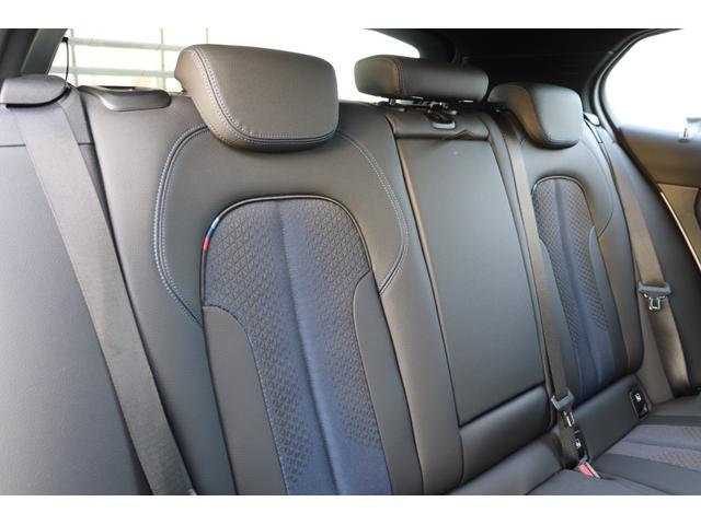 １シリーズ １１８ｉ　Ｍスポーツ　アルピンホワイト／認定中古車／ディーラー／レンタアップ／ブルートゥース／コーナーセンサー／ＥＴＣ／ＬＥＤヘッド／ＡＣＣ／バックカメラ／電動シ－ト／ＵＳＢ／スマートキー／ＨＤＤナビ／ナビ／キーレス（34枚目）