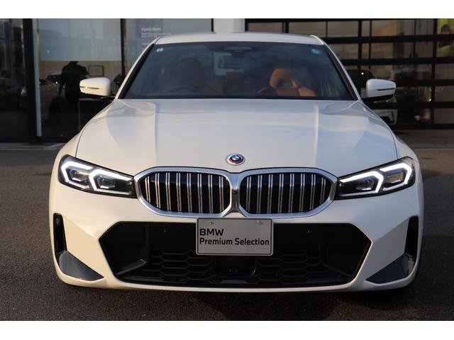３シリーズ ３２０ｄ　ｘＤｒｉｖｅＭスポーツハイラインパッケージ　アルピンホワイト／認定中古車／ディーラー／レンタアップ／３６０°カメラ／ＥＴＣ／ＬＥＤ／ナビ／インテリジェントセーフティ／シートヒーター／４ＷＤ／ＨＤＤ／電動シート／ＵＳＢ／Ｂｌｕｅｔｏｏｔｈ／本革（4枚目）