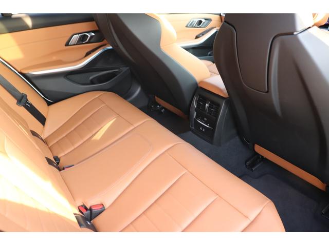 ３シリーズ ３２０ｄ　ｘＤｒｉｖｅＭスポーツハイラインパッケージ　アルピンホワイト／認定中古車／ディーラー／レンタアップ／３６０°カメラ／ＥＴＣ／ＬＥＤ／ナビ／インテリジェントセーフティ／シートヒーター／４ＷＤ／ＨＤＤ／電動シート／ＵＳＢ／Ｂｌｕｅｔｏｏｔｈ／本革（31枚目）