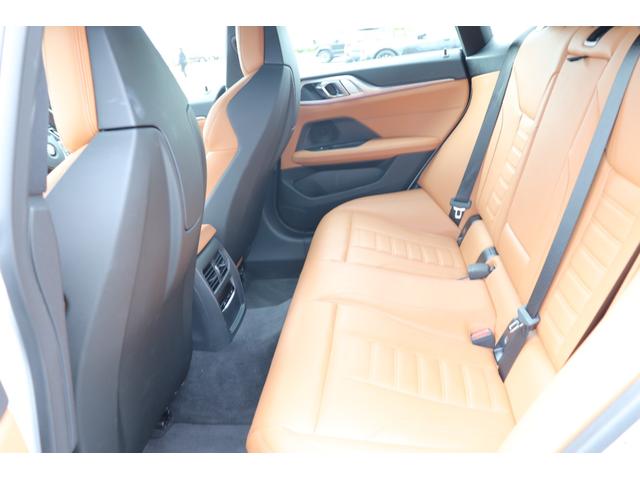 ４シリーズ ４２０ｉグランクーペ　Ｍスポーツハイラインパッケージ　ミネラルホワイト／認定中古車／ディーラー／黒革シート／パーキングアシスト／衝突軽減ブレーキ／ＨＤＤナビ／ＥＴＣ車載器／シートヒーター／ＬＥＤヘッドライト／ＡＣＣ／ＵＳＢ／前後センサー／Ｂカメラ／（41枚目）