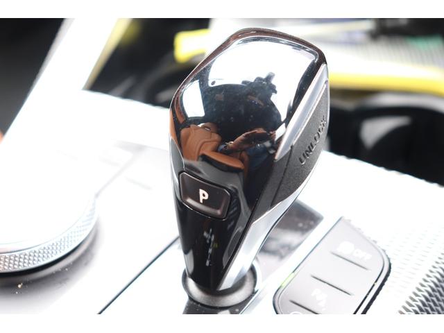 ４シリーズ ４２０ｉグランクーペ　Ｍスポーツハイラインパッケージ　ミネラルホワイト／認定中古車／ディーラー／黒革シート／パーキングアシスト／衝突軽減ブレーキ／ＨＤＤナビ／ＥＴＣ車載器／シートヒーター／ＬＥＤヘッドライト／ＡＣＣ／ＵＳＢ／前後センサー／Ｂカメラ／（74枚目）
