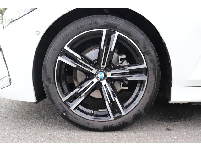 ３シリーズ ３１８ｉ　Ｍスポーツ　ハイラインパッケージ　アルピンホワイト／認定中古車／ディーラー車／レンタアップ／アクティブクルーズコントロール／ＥＴＣ／パワーシート／Ｂｌｕｅｔｏｏｔｈ／シートヒーター／バックカメラ／近距離センサー／緊急ブレーキアシスト（15枚目）