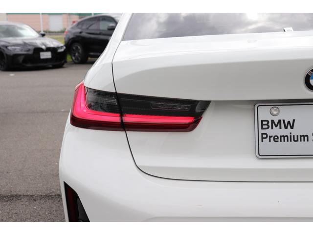 ３シリーズ ３１８ｉ　Ｍスポーツ　ハイラインパッケージ　アルピンホワイト／認定中古車／ディーラー車／レンタアップ／アクティブクルーズコントロール／ＥＴＣ／パワーシート／Ｂｌｕｅｔｏｏｔｈ／シートヒーター／バックカメラ／近距離センサー／緊急ブレーキアシスト（24枚目）