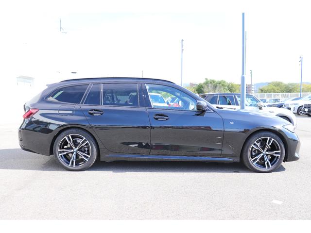 ３シリーズ ３２０ｄ　ｘＤｒｉｖｅツーリング　Ｍスポーツ　ブラックサファイア／認定中古車／ディーラー／Ｂカメラ／盗難防止／ＬＥＤ／オートテールゲート／オートハイビーム／パークアシスト／ＥＴＣ車載器／ＨＤＤナビゲーション／Ｗエアコン／オートライト／ルーフレール（12枚目）