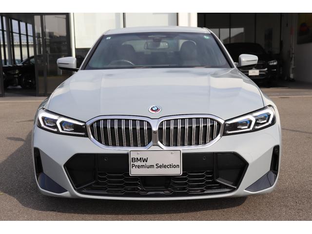 ３シリーズ ３２０ｄ　ｘＤｒｉｖｅ　Ｍスポーツ　ブルックリングレー／認定中古車／ディーラー／ＡＣＣ／スマートキ／バックモニタ／ＬＥＤヘッドライト／インテリジェントセーフティ／ハイビームアシスト／パーキングサポート／レーンキープ／ＨＤＤナビ／ＥＴＣ（3枚目）