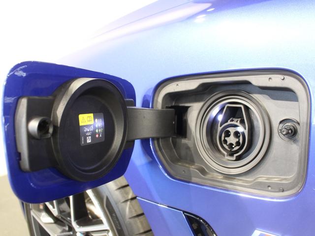 i4 eDrive 40 Mスポーツ ポルティマオブルー/認定中古車/デモカー/トップビューカメラ/電動シート/バックカメラ/アクティブクルーズコントロール/シートヒーター/ETC/Bluetoothオーディオ/パーキングアシスト/全周囲(73枚目)