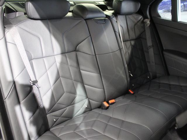 ７シリーズ ７４０ｄ　ｘＤｒｉｖｅ　Ｍスポーツ　ブラックサファイア／認定中古車／ディーラー／バックカメラ／パノラマガラスサンルーフ／レザーシート／ＬＥＤ／３６０度カメラ／ＡＣＣ／４ＷＤ／車線逸脱／ＥＴＣ／シートヒーター／シートエアコン／ＨＤＤナビ（64枚目）