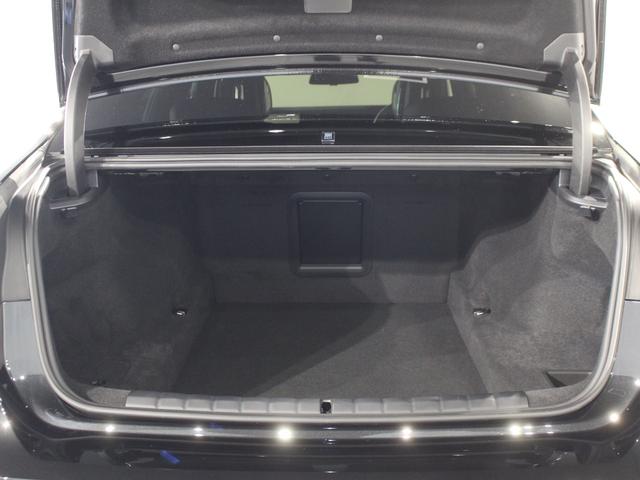 ７シリーズ ７４０ｄ　ｘＤｒｉｖｅ　Ｍスポーツ　ブラックサファイア／認定中古車／ディーラー／バックカメラ／パノラマガラスサンルーフ／レザーシート／ＬＥＤ／３６０度カメラ／ＡＣＣ／４ＷＤ／車線逸脱／ＥＴＣ／シートヒーター／シートエアコン／ＨＤＤナビ（70枚目）