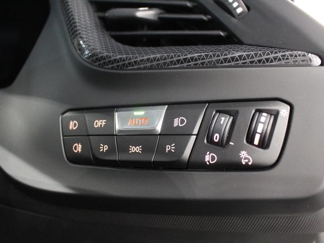 1シリーズ 118i プレイ ミネラルホワイト/インテリセーフ/アイドリングストップ/パーキングサポート/DSC/Pシート/スマートキー/ブルートゥース/オートクルーズコントロール/HDDナビゲーション/Rカメラ/キーレス/ETC(50枚目)