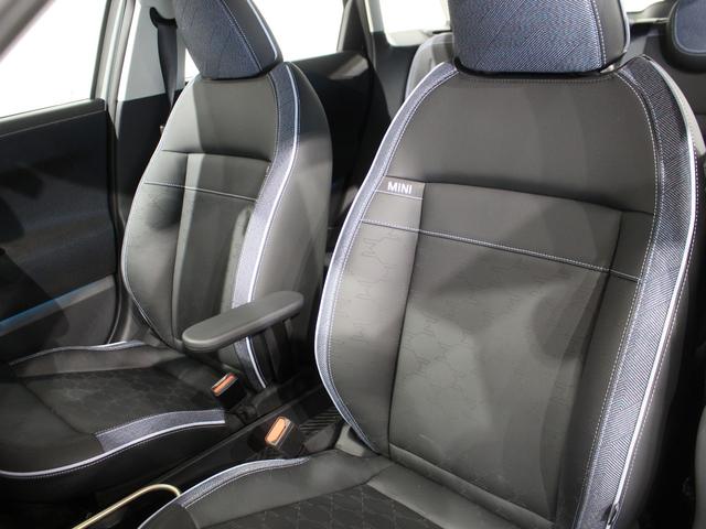 MINI エースマンE クラシック・トリム メルティングシルバー/ディーラー/デモカー/認定中古車/スマートキー/LEDライト/ACC/全方位カメラ/ETC/シートヒーター/インテリジェントセーフティ/ハイビームアシスト/前後障害物センサー(57枚目)