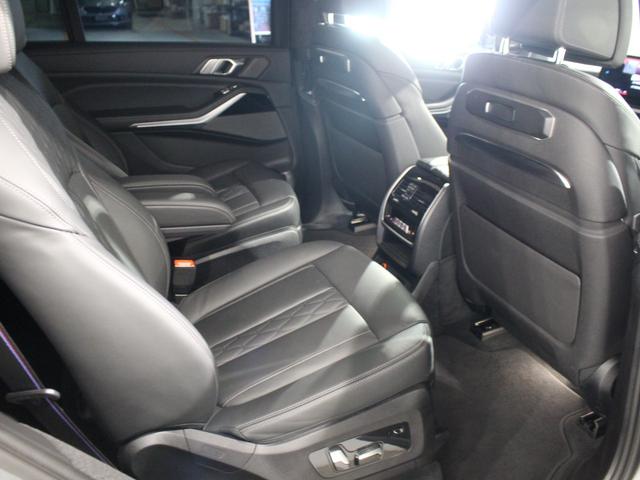 Ｘ７ ｘＤｒｉｖｅ　４０ｄ　Ｍスポーツ　認定中古車／禁煙車／正規ディーラー車／６コンフォートシート／黒レザー／スカイラウンジパノラマガラスサンルーフ／ドア　ソフト　クローズ　オートマチック／ドリンク　ホルダー　温度調整機能／ベンチレーション（66枚目）